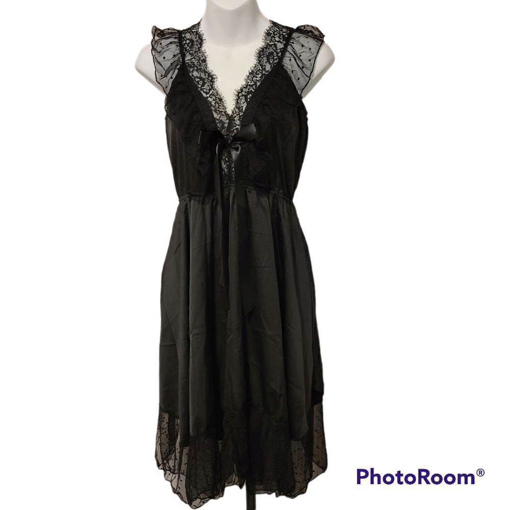 Brand new vintage black lace sleep wear